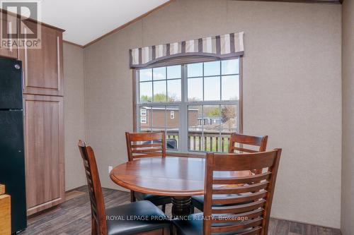 486 Cty Rd 18 - 8 Cricket Lane, Prince Edward County, ON - Indoor Photo Showing Dining Room