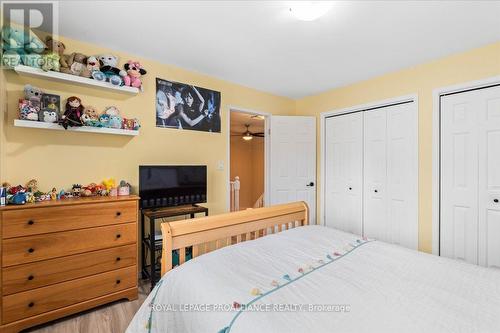 39 Northumberland Boulevard, Quinte West, ON - Indoor Photo Showing Bedroom