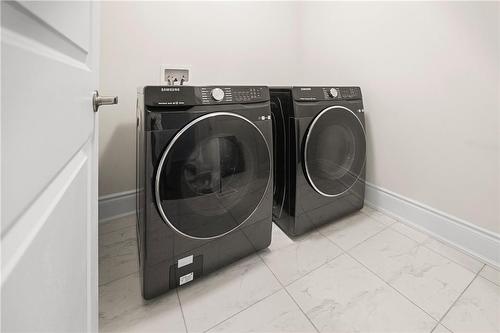71 Lillian Way, Caledonia, ON - Indoor Photo Showing Laundry Room