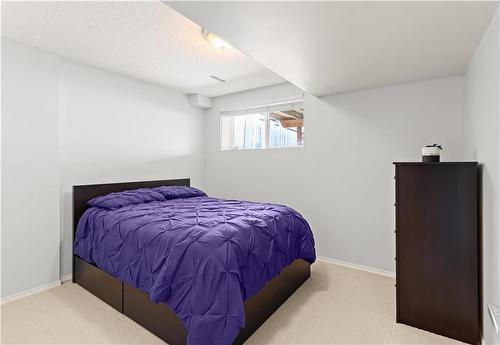 448 De La Seigneurie Boulevard, Winnipeg, MB - Indoor Photo Showing Bedroom