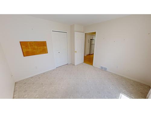 62 - 1401 Willowbrook Drive, Cranbrook, BC - Indoor Photo Showing Other Room