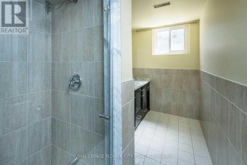 10500 Colerain Drive, Brampton, ON - Indoor Photo Showing Bathroom