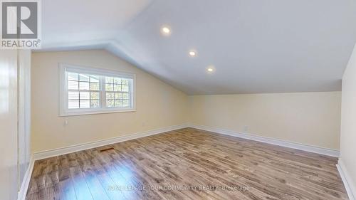 70 Shannon Road, East Gwillimbury, ON - Indoor Photo Showing Other Room