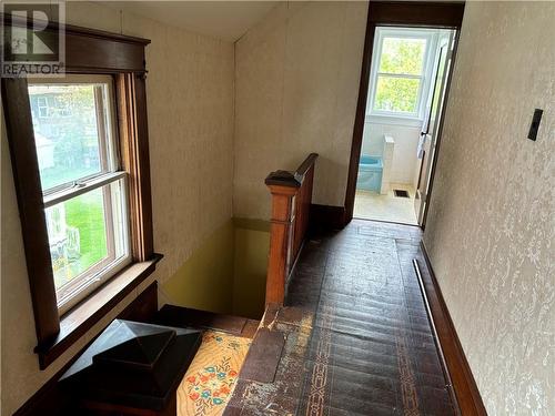 8 Montgomery Place, Smiths Falls, ON - Indoor Photo Showing Other Room