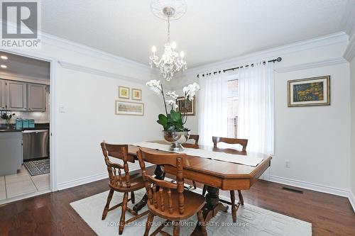 3 Cranberry Lane, Aurora, ON - Indoor Photo Showing Dining Room