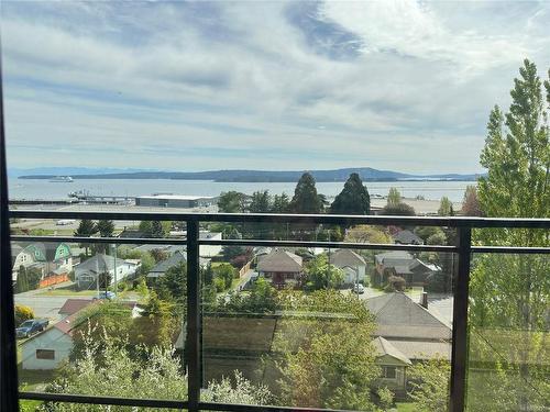 503-119 Haliburton St, Nanaimo, BC - Outdoor With Body Of Water With View