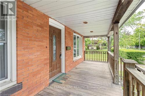 80 Robinson Street, Fort Erie, ON - Outdoor With Deck Patio Veranda With Exterior