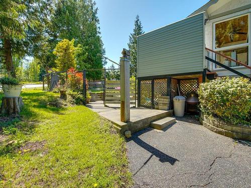 112 Crescent Rd West, Qualicum Beach, BC - Outdoor With Exterior