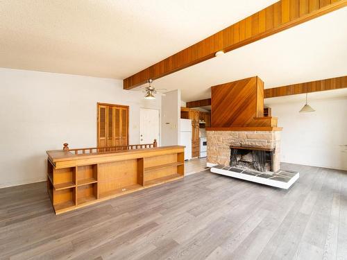 325 Schubert Drive, Kamloops, BC - Indoor With Fireplace