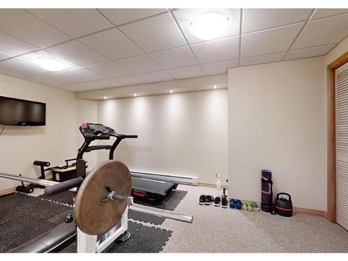 5812 Beech Road, Merritt, BC - Indoor Photo Showing Gym Room