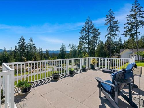 3245 Pinder Pl, Cobble Hill, BC - Outdoor With Deck Patio Veranda With Exterior