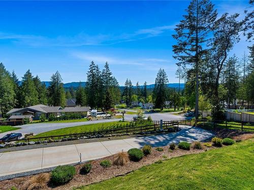 3245 Pinder Pl, Cobble Hill, BC - Outdoor With View