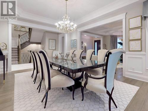 17 Petrolia Court, Richmond Hill, ON - Indoor Photo Showing Dining Room