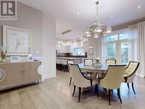 17 Petrolia Court, Richmond Hill, ON - Indoor Photo Showing Dining Room