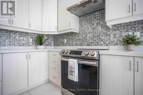 11811 Tenth Line, Whitchurch-Stouffville, ON - Indoor Photo Showing Kitchen