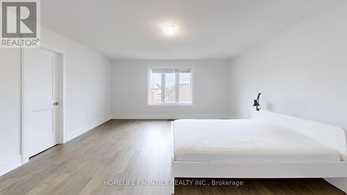 1357 Harrington Street, Innisfil, ON - Indoor Photo Showing Bedroom