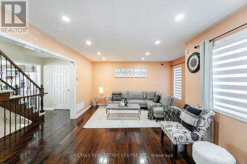 101 Decker Hollow Circle, Brampton, ON - Indoor