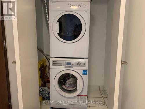 2004 - 56 Forest Manor Road, Toronto, ON - Indoor Photo Showing Laundry Room