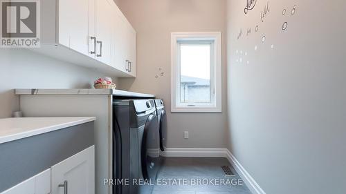 303 Hazelton Lane, South Huron (Exeter), ON - Indoor Photo Showing Laundry Room