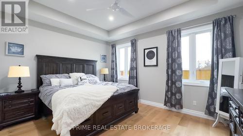 303 Hazelton Lane, South Huron (Exeter), ON - Indoor Photo Showing Bedroom