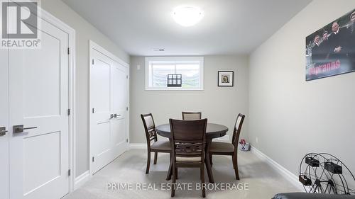 303 Hazelton Lane, South Huron (Exeter), ON - Indoor Photo Showing Dining Room