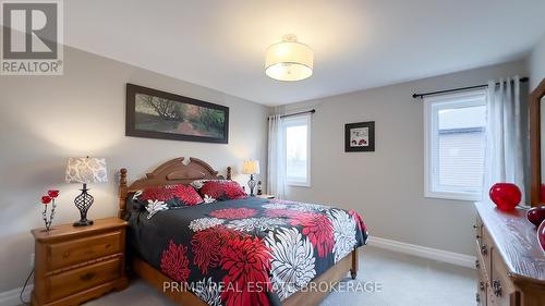 303 Hazelton Lane, South Huron (Exeter), ON - Indoor Photo Showing Bedroom