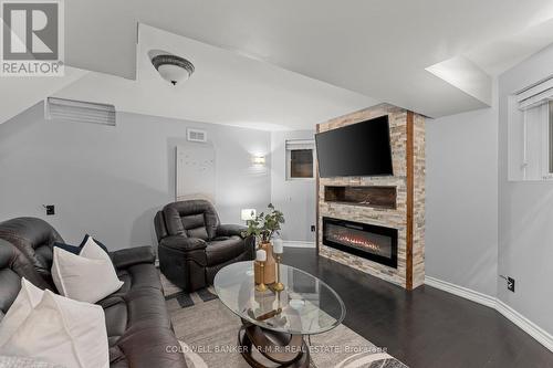 123 Southfield Avenue, Clarington, ON - Indoor Photo Showing Living Room With Fireplace