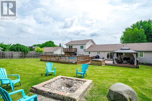 117 O'Reilly Lane, Kawartha Lakes, ON - Outdoor With Deck Patio Veranda With Backyard With Exterior