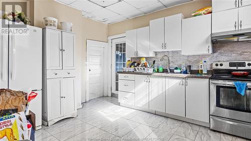 516 Dougall Avenue, Windsor, ON - Indoor Photo Showing Kitchen