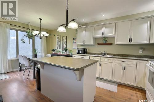 5 1600 Muzzy Drive, Prince Albert, SK - Indoor Photo Showing Kitchen With Double Sink