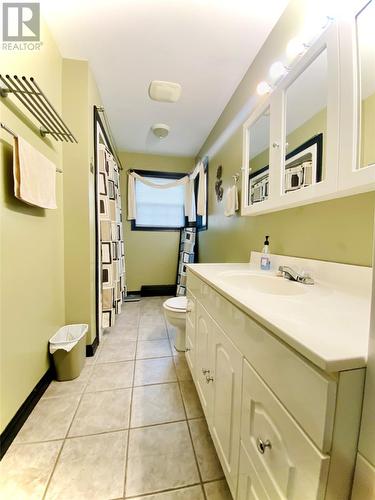 23 Jacqueline Avenue, Clarenville, NL - Indoor Photo Showing Bathroom