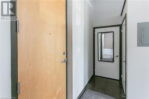 404 King Street W Unit# 117, Kitchener, ON - Indoor Photo Showing Other Room