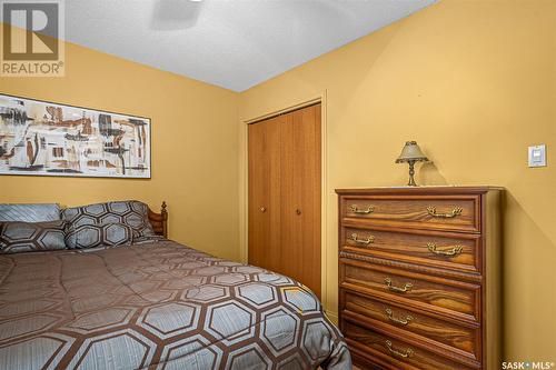 2210 37Th Street W, Saskatoon, SK - Indoor Photo Showing Bedroom