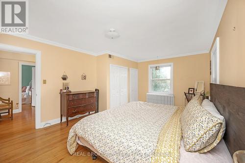 2317 Lakeshore Road, Burlington, ON - Indoor Photo Showing Bedroom