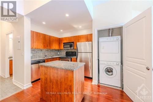 1206 - 200 Besserer Street, Ottawa, ON - Indoor Photo Showing Laundry Room