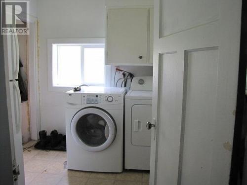 626 Sunset Drive, Williams Lake, BC - Indoor Photo Showing Laundry Room