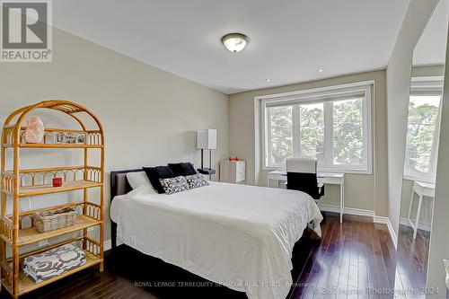 340 Jones Avenue, Toronto (Blake-Jones), ON - Indoor Photo Showing Bedroom