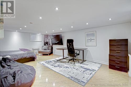 340 Jones Avenue, Toronto (Blake-Jones), ON - Indoor Photo Showing Bedroom