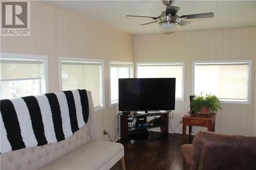 Sun room. - 103 Wilson Street W, Perth, ON - Indoor Photo Showing Other Room