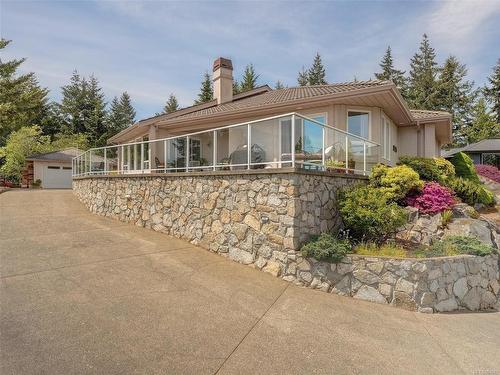 8595 Sentinel Pl, North Saanich, BC 