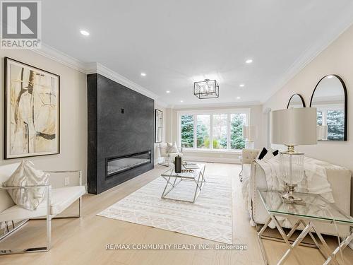 95 Hill Crescent, Toronto (Scarborough Village), ON - Indoor Photo Showing Living Room With Fireplace