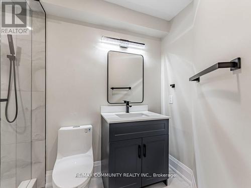 95 Hill Crescent, Toronto (Scarborough Village), ON - Indoor Photo Showing Bathroom