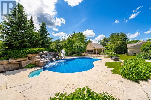 6634 Carriage Trail, Burlington, ON - Outdoor With In Ground Pool With Backyard