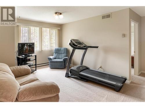 1193 Mission Ridge Road, Kelowna, BC - Indoor Photo Showing Gym Room