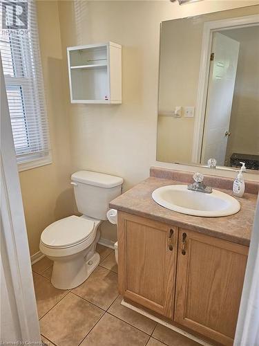 689 Star Flower Avenue Unit# B, Waterloo, ON - Indoor Photo Showing Bathroom