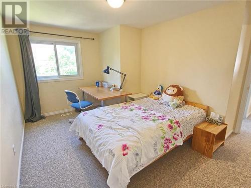 689 Star Flower Avenue Unit# B, Waterloo, ON - Indoor Photo Showing Bedroom