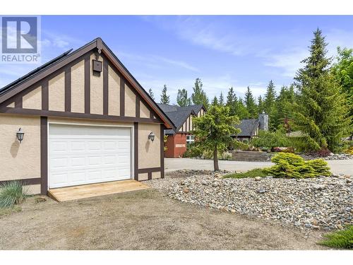 5121 Ivy Road, Eagle Bay, BC - Outdoor