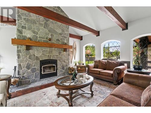 5121 Ivy Road, Eagle Bay, BC - Indoor Photo Showing Living Room With Fireplace