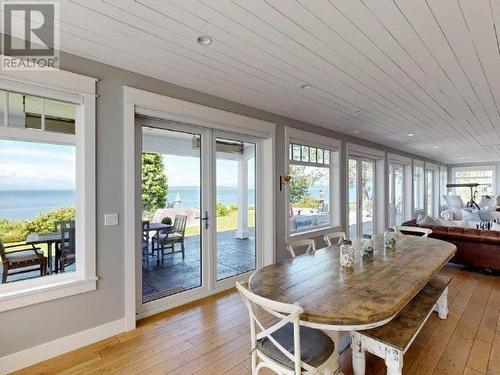 3569 Marine Ave, Powell River, BC -  Photo Showing Dining Room