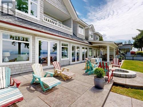 3569 Marine Ave, Powell River, BC - Outdoor With Deck Patio Veranda With Exterior